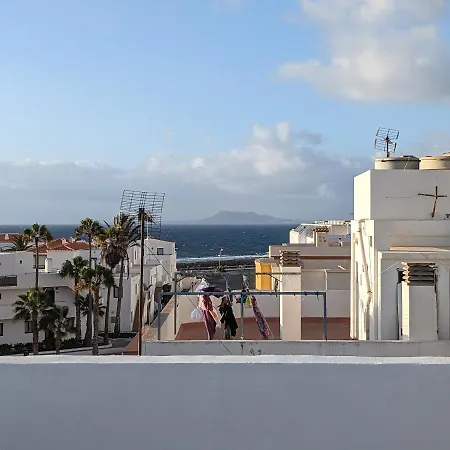 Casa Vista Surf - Beautiful W/ Terrace & Balcony קורלחו