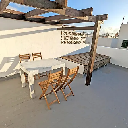 דירה Casa Vista Surf - Beautiful W/ Terrace & Balcony